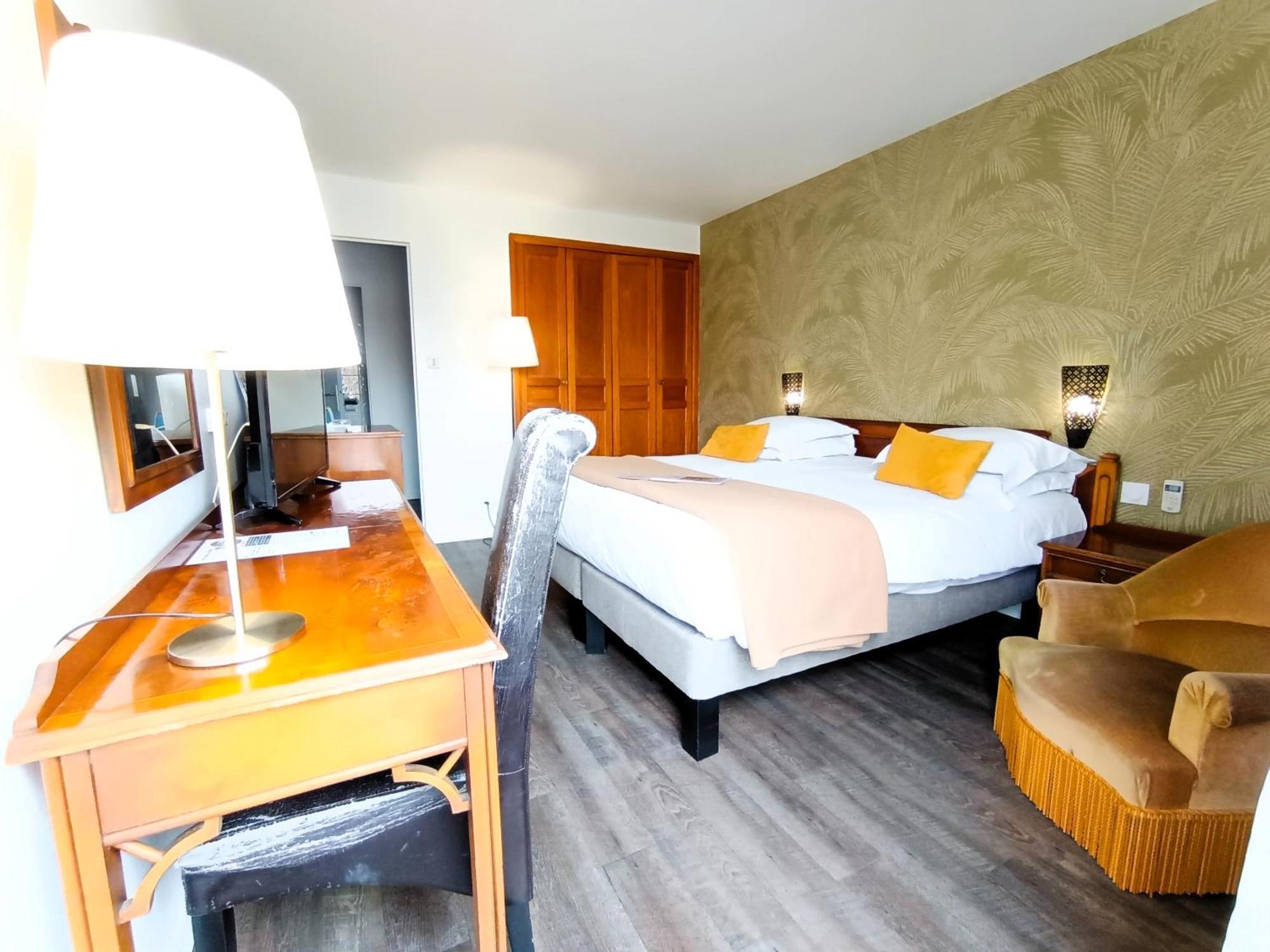 Hotel Des Tuileries Nimes Ngoại thất bức ảnh