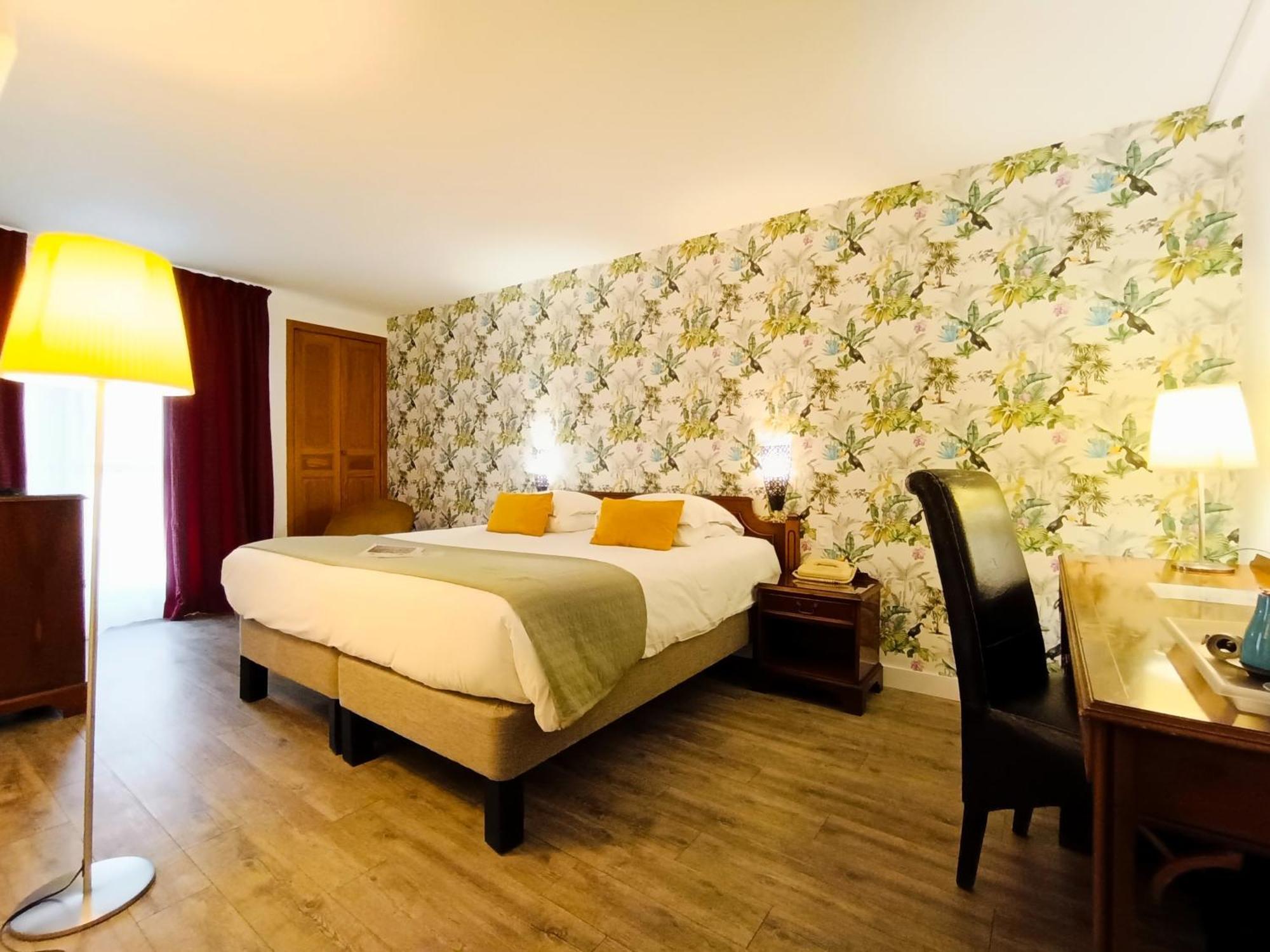 Hotel Des Tuileries Nimes Ngoại thất bức ảnh